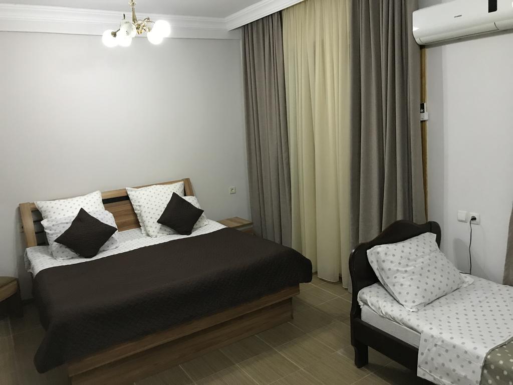Smak Hotel Kobuleti Ngoại thất bức ảnh