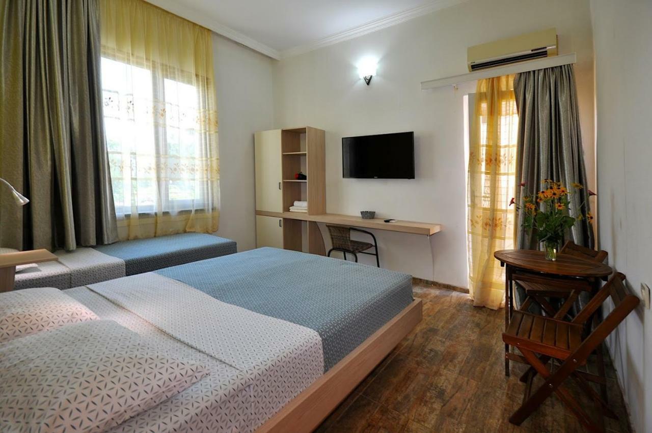 Smak Hotel Kobuleti Phòng bức ảnh